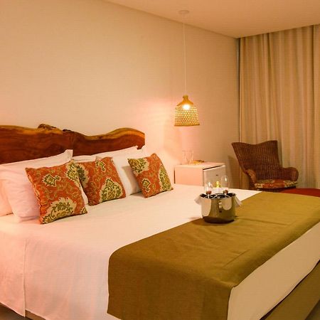 Milie Lounge Pousada จาปาราตินกา ภายนอก รูปภาพ