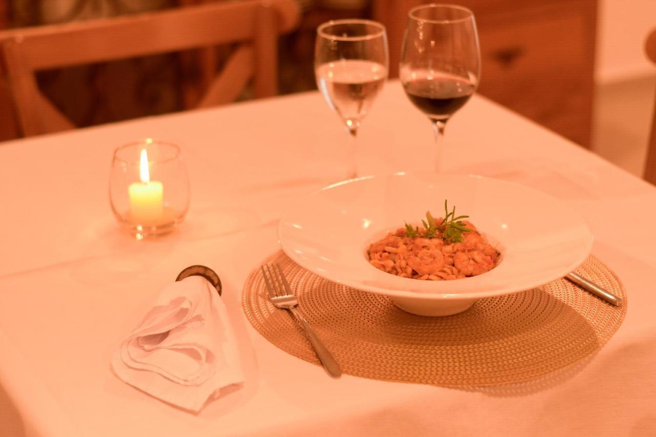 Milie Lounge Pousada จาปาราตินกา ภายนอก รูปภาพ