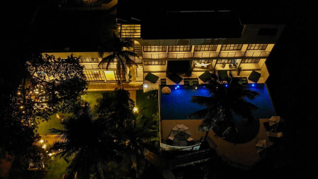 Milie Lounge Pousada จาปาราตินกา ภายนอก รูปภาพ