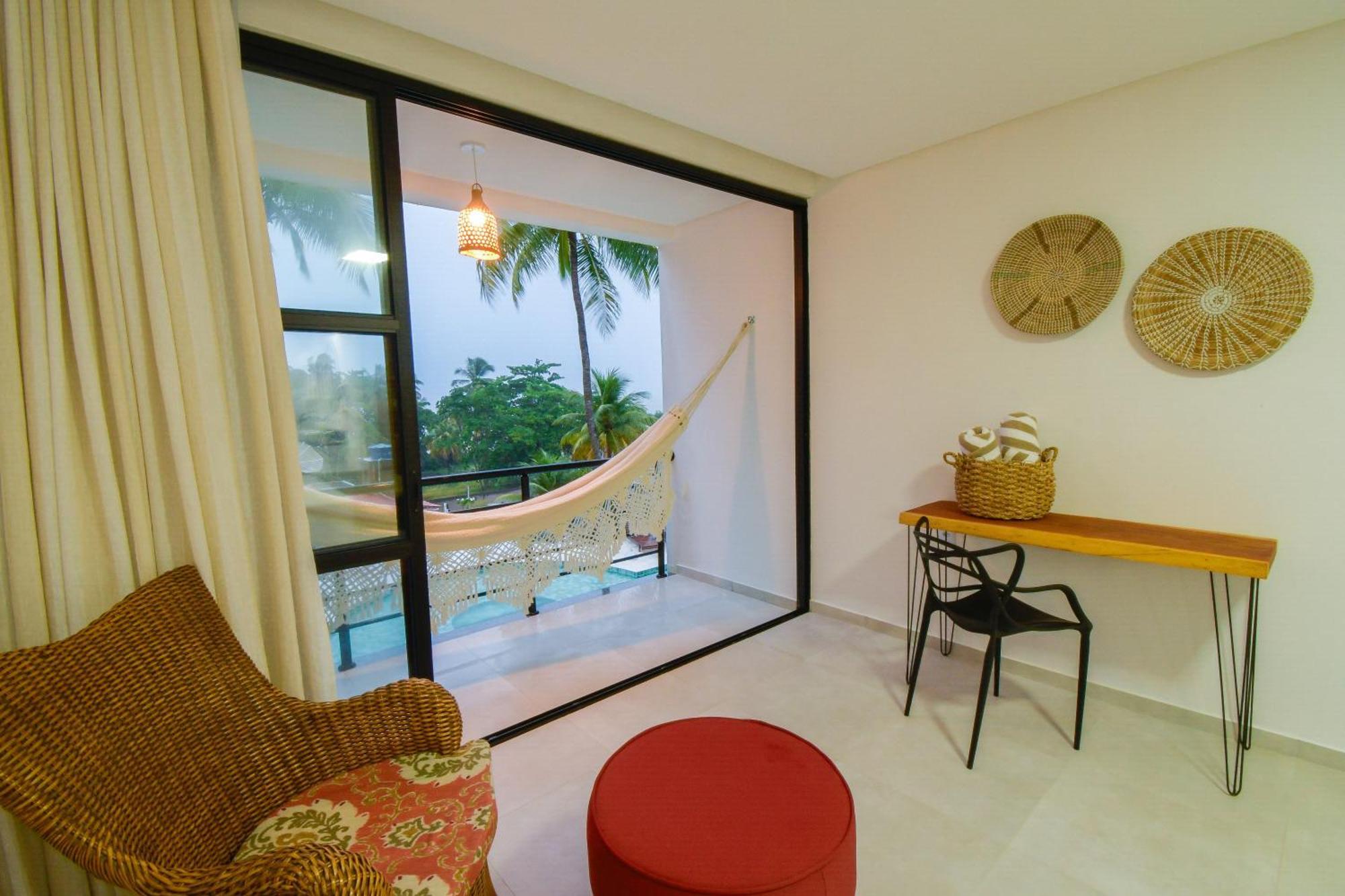 Milie Lounge Pousada จาปาราตินกา ภายนอก รูปภาพ
